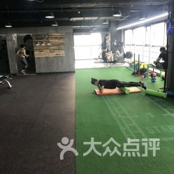 合肥健身优选 椰子健身工厂全攻略——地址、电话、营业时间与私教特色